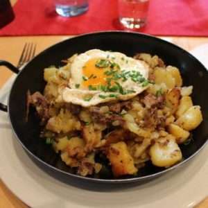 Tiroler Groestl Top 10 rakouských jídel
